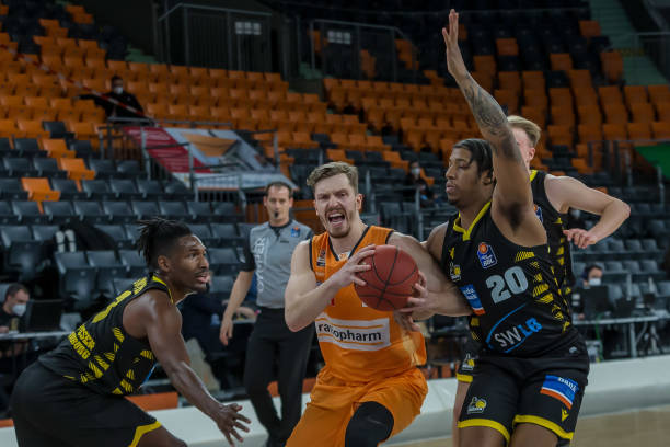 创造了充分 创造了充分