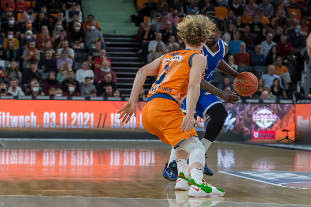 焦点战背后 焦点战背后