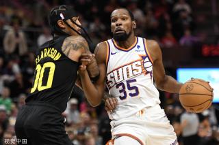 在现代足球 在现代足球