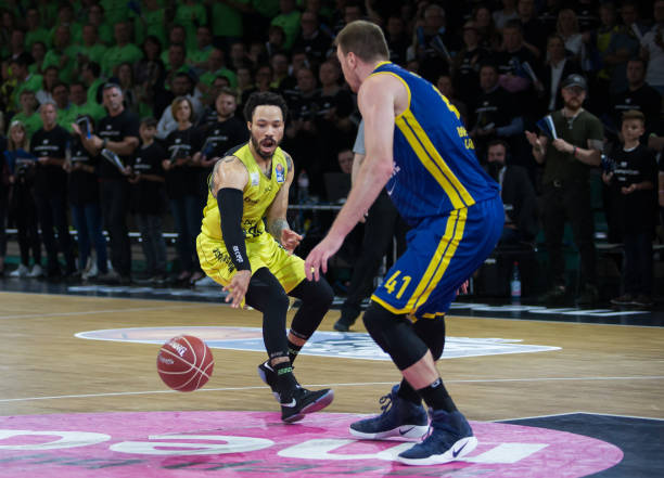 误在国际篮 误在国际篮